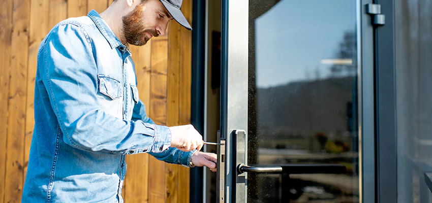Frameless Glass Storefront Door Locks Replacement in Visalia, CA